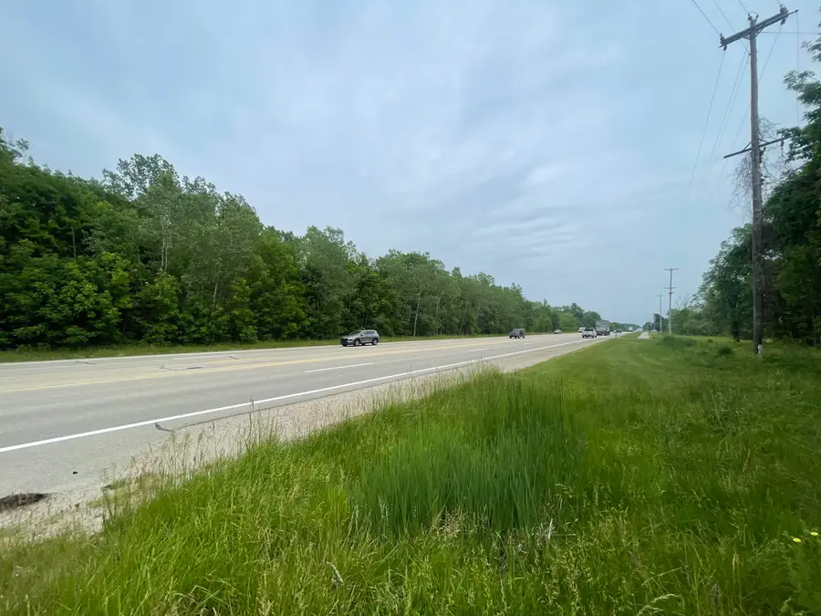 13953 Ironwood Drive Nw, Tallmadge, MI 49534 - Image #3