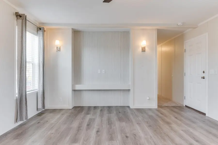 645 N Gallery Drive #98, Eaton Rapids, MI 48827 - Image #2