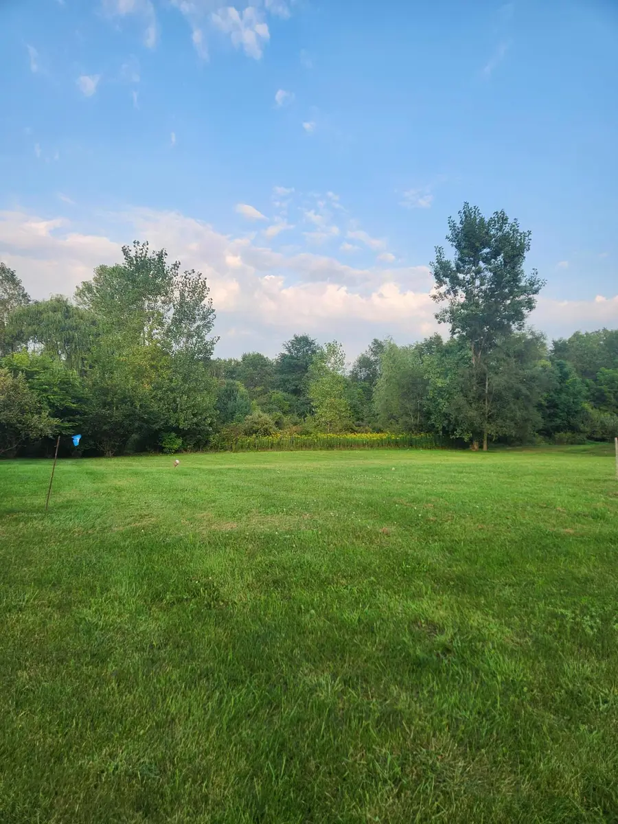 2060 Stillwater Drive, Davison, MI 48423 - Image #2