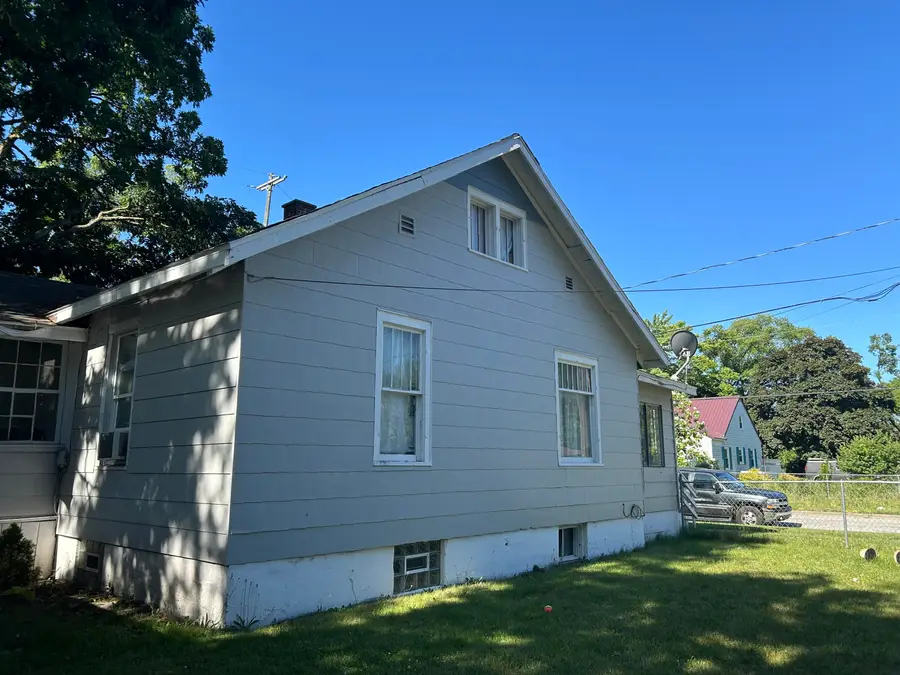 1476 Kingsley Street, Muskegon, MI 49442 - Image #2
