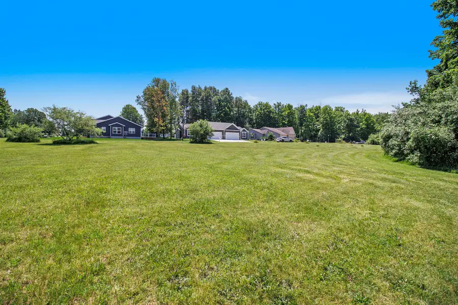 60 Creek Drive, Hart, MI 49420 - Image #2