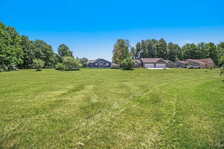 60 Creek Drive, Hart, MI 49420 - Image #3