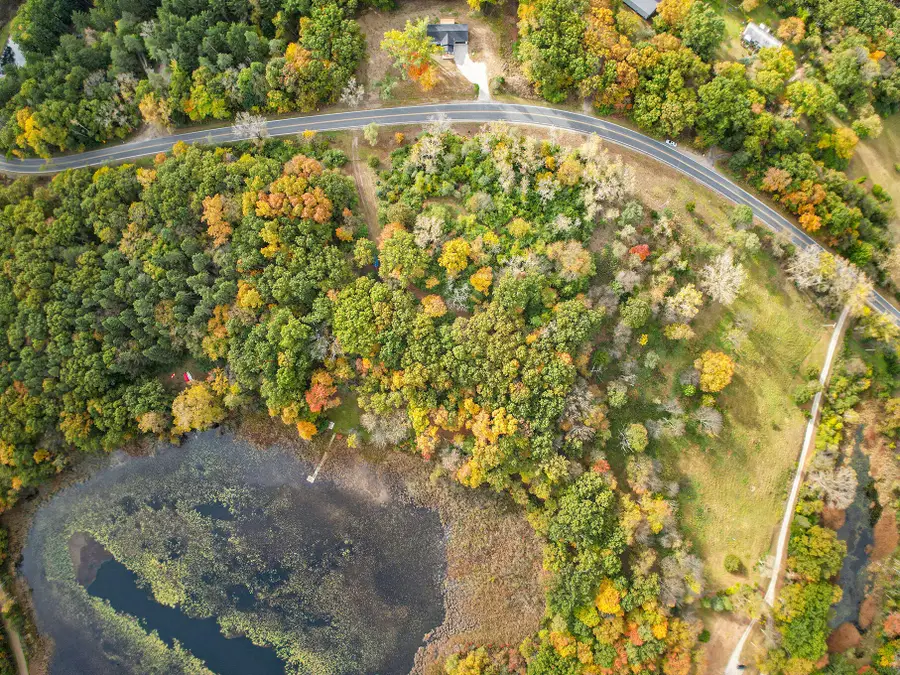 10481 Hadley Road, Gregory, MI 48137 - Image #2