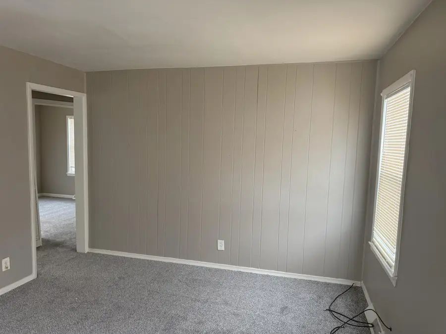 2746 John B Avenue, Warren, MI 48091 - Image #2