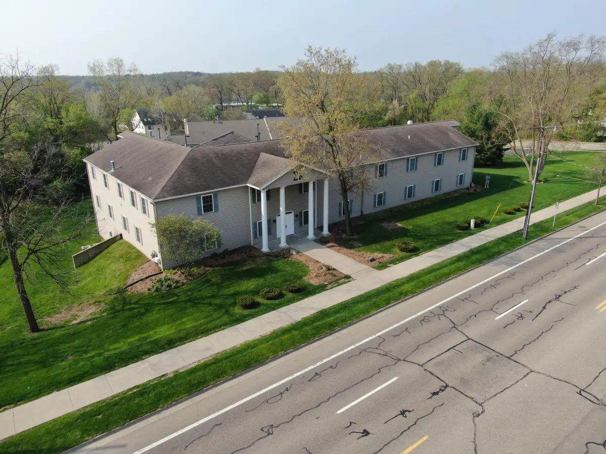 3125 W Michigan Avenue, Kalamazoo, MI 49006 - Image #1