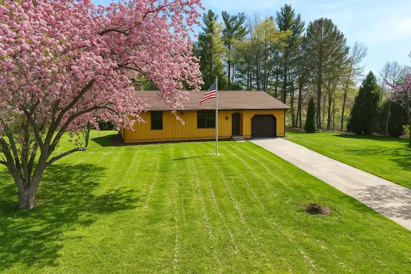 11575 Us Highway 31, Berrien Springs, MI 49103