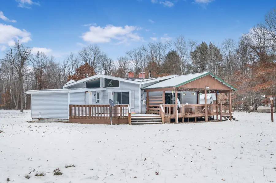 4207 Blue Vista Drive, Evart, MI 49631 - Image #2