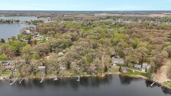 6 Forest Road, Dowagiac, MI 49047