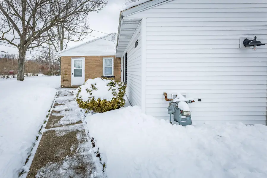 3116 E Apple Avenue, Muskegon, MI 49442 - #3