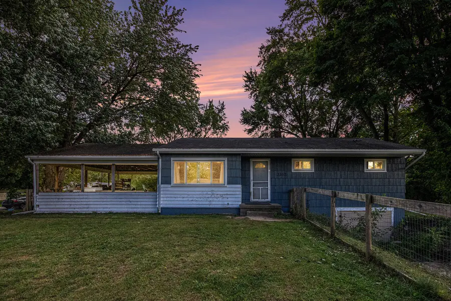 2262 Warren Road, Niles, MI 49120 - Image #2