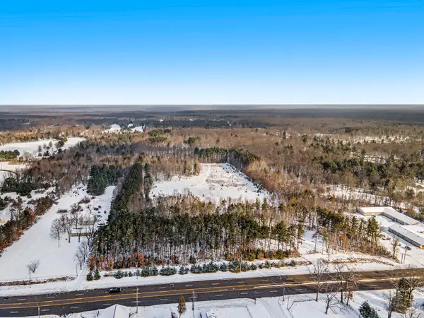 3884 E Apple Avenue, Muskegon, MI 49442