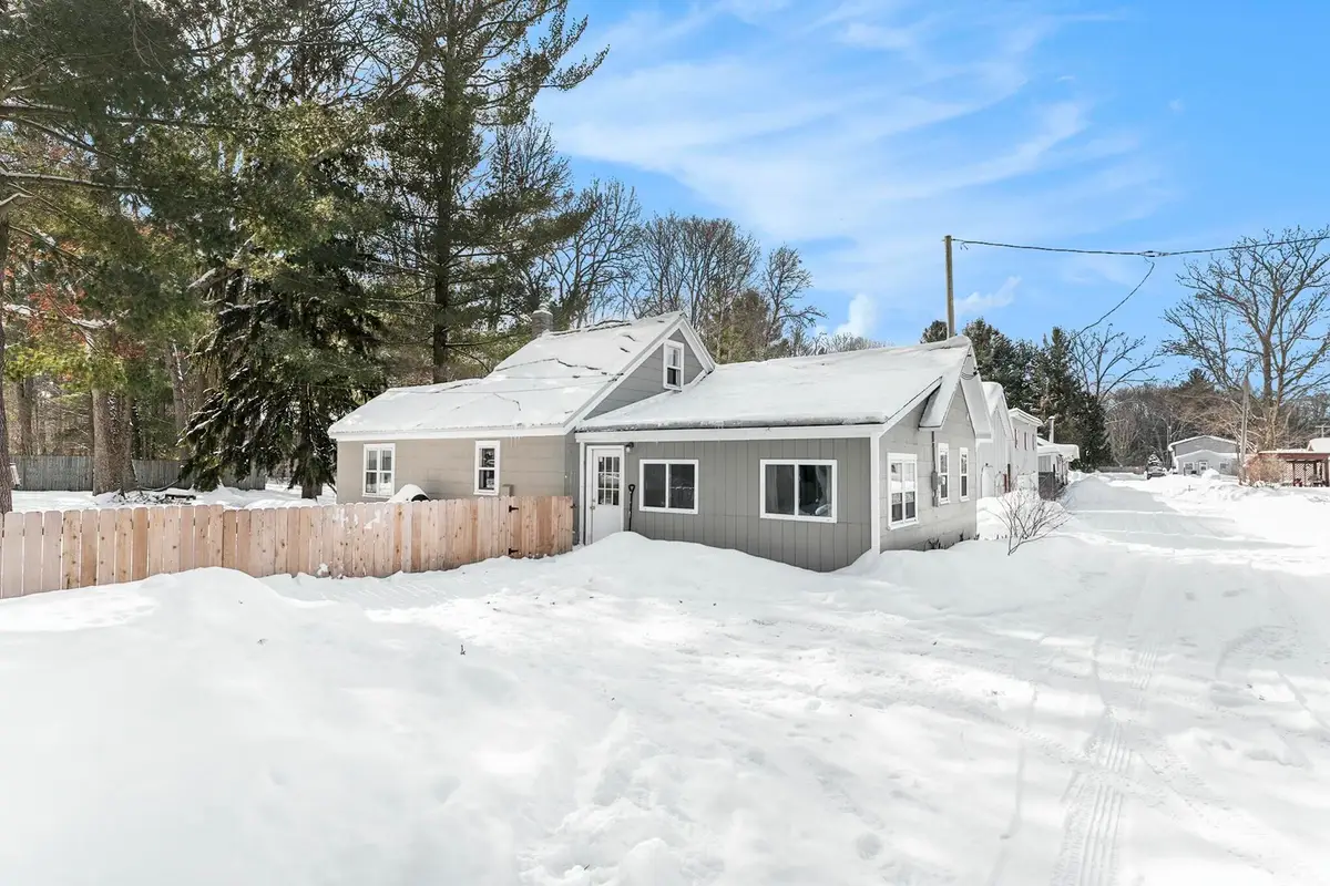 17111 Gene Street, Wellston, MI 49689 - Image #1