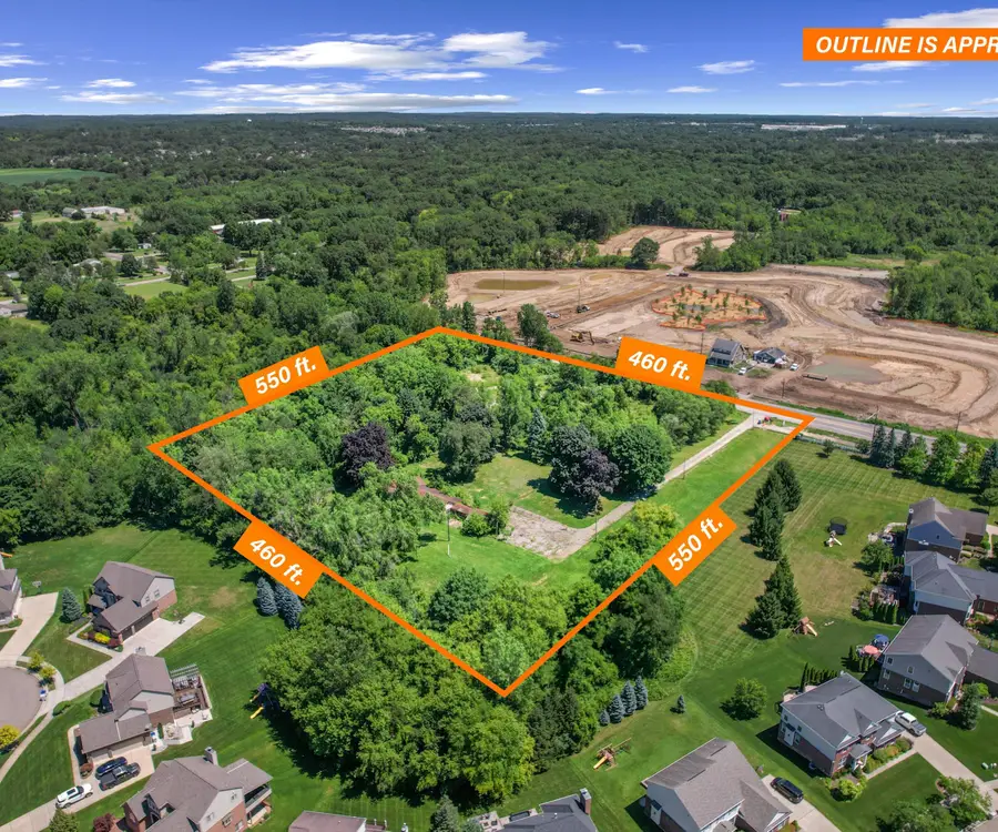 27487 Pontiac Trail, South Lyon, MI 48178 - Image #3