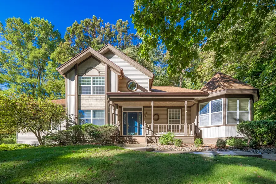 3004 White Oaks Lane, Buchanan, MI 49107 - Image #2