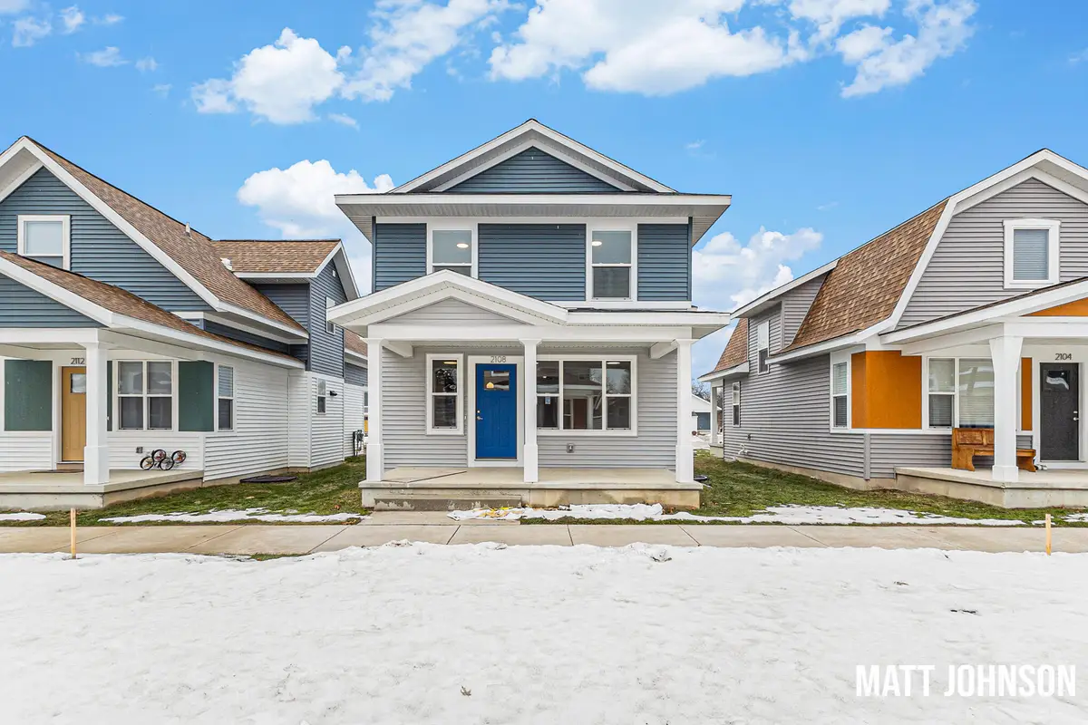 2108 Willard Avenue Se, Grand Rapids, MI 49507 - Image #1