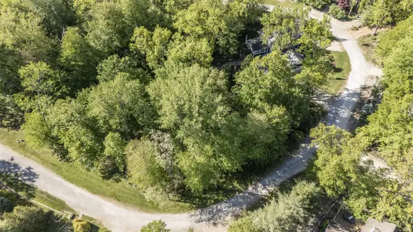 16225 Quality Lane, Union Pier, MI 49129