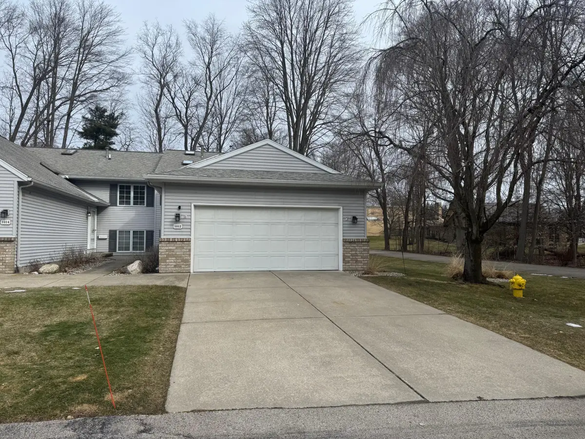 1012 Beechtree Court, Norton Shores, MI 49441 - Image #1