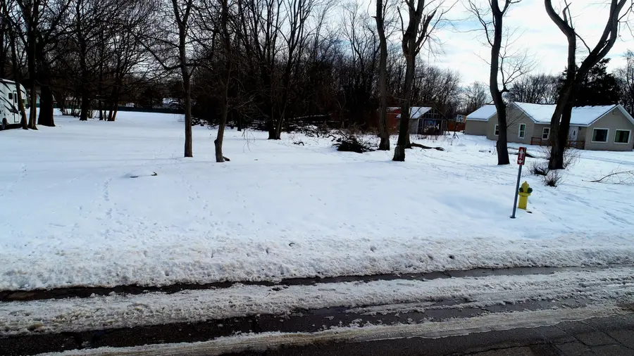 5631 Mt Vernon Avenue, Portage, MI 49024 - Image #3