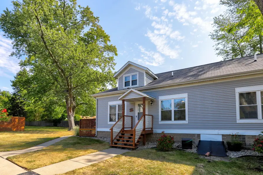 07370 N North Shore Drive #23, South Haven, MI 49090 - Image #3