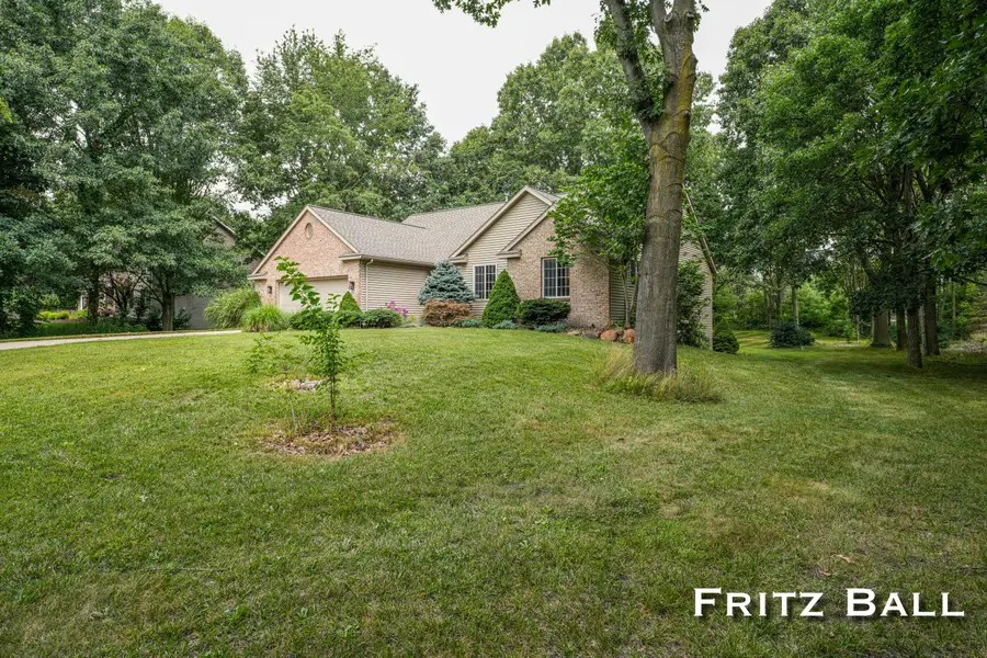 7657 Margaret Lane, Allendale, MI 49401 - Image #2