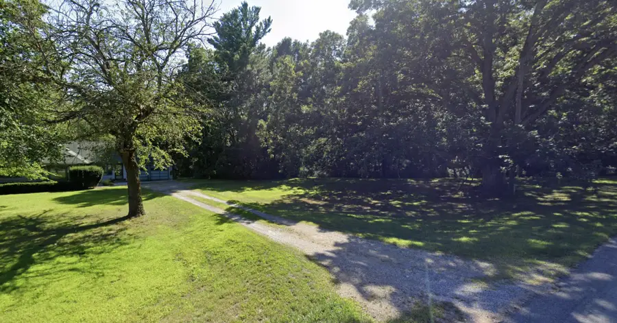 8322 W East Road, Three Oaks, MI 49128 - Image #2