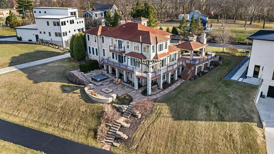 651 Sul Lago S, Benton Harbor, MI 49022 - Image #2