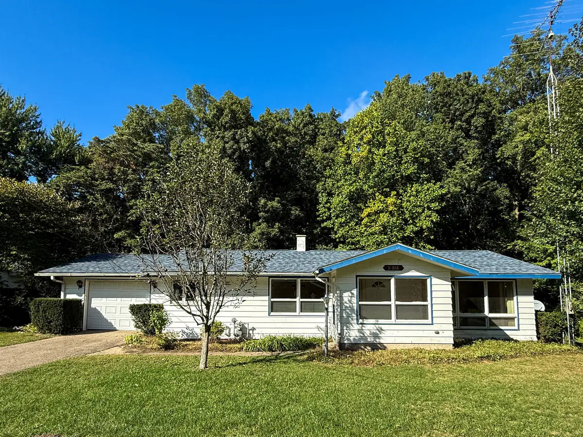 32286 Center Street, Dowagiac, MI 49047 - Image #1