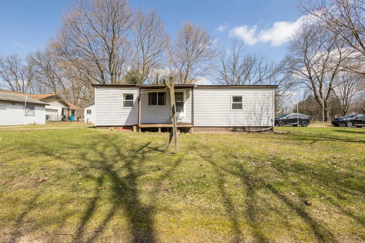 70866 Oak Street, Edwardsburg, MI 49112 - Image #1