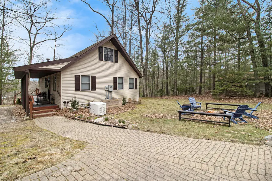 9284 S Oxeye Avenue, Baldwin, MI 49304 - Image #3