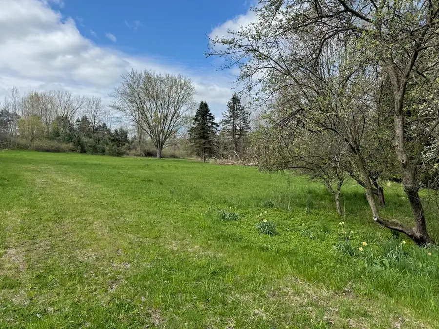 14605 Apple Ave, Casnovia Township, MI 49318 - Image #2