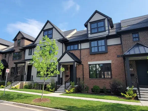 628 Maple Street, Plymouth, MI 48170