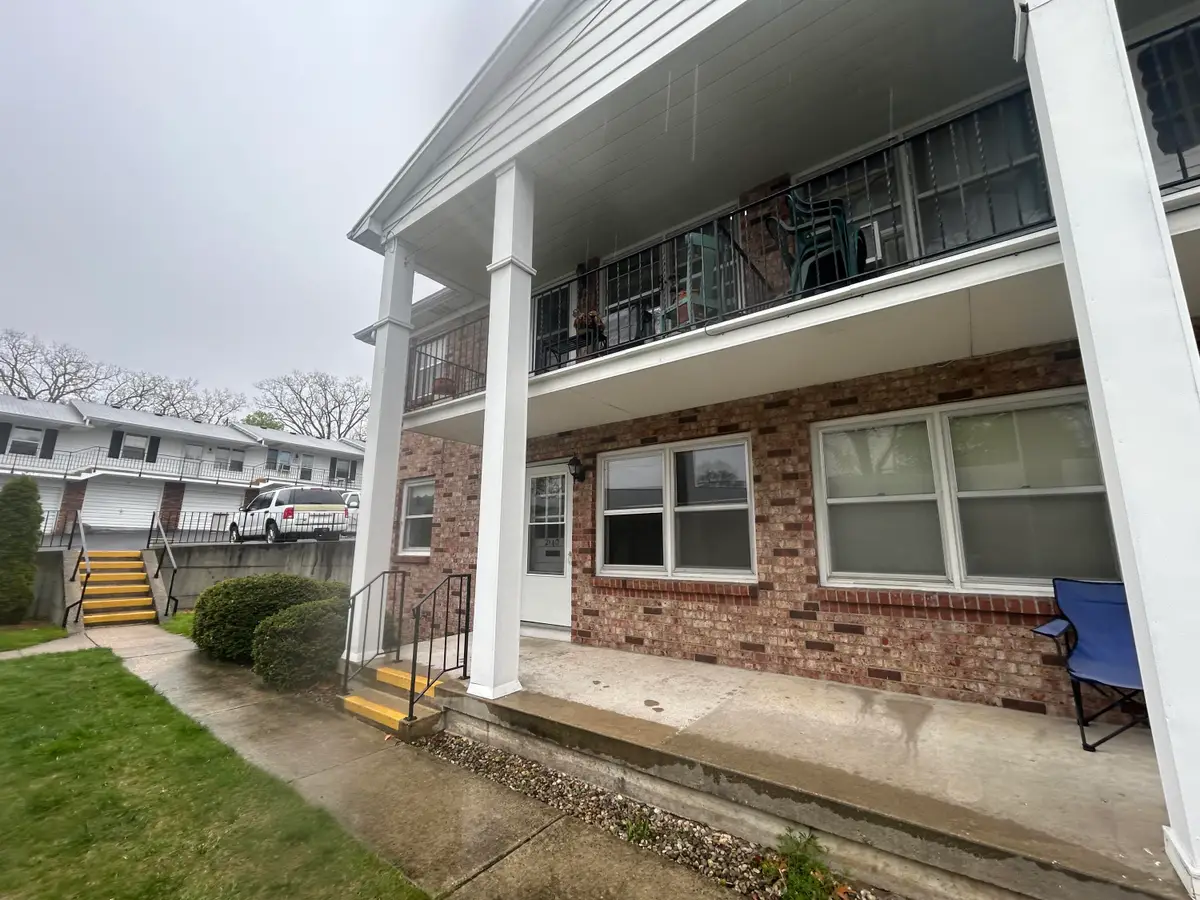 2140 Banner Drive Sw, Wyoming, MI 49509 - Image #1