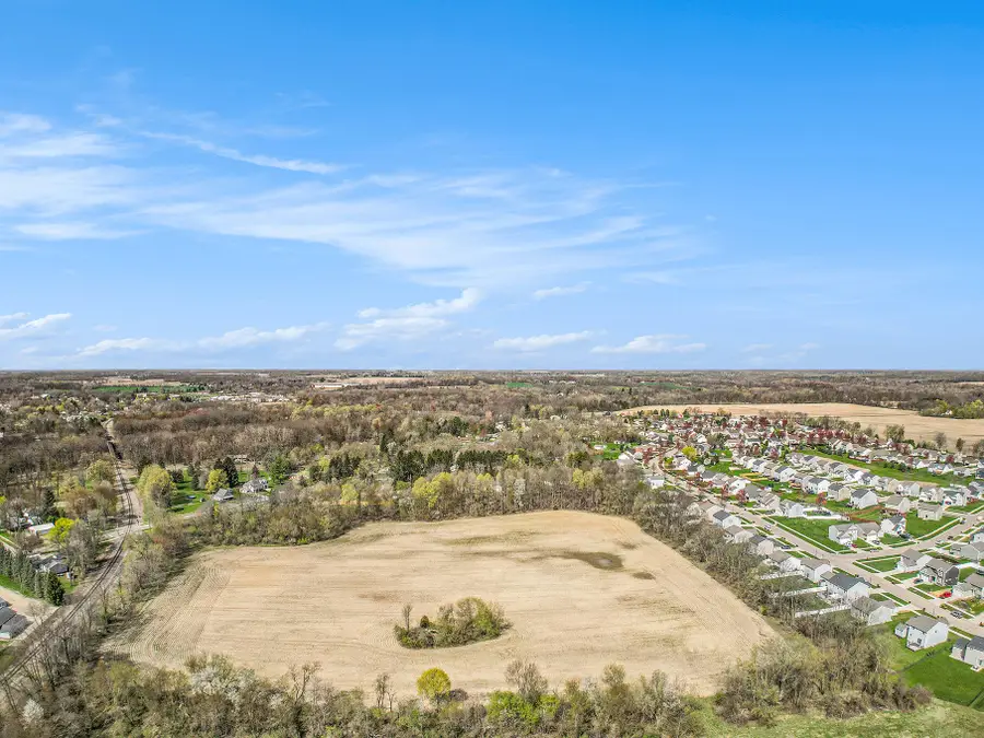 702 W Main Street, Grand Ledge, MI 48837 - Image #3