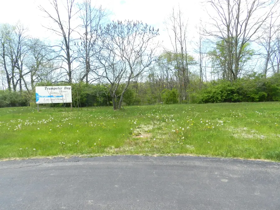 519 Swan River Drive, Benton Harbor, MI 49022 - Image #2