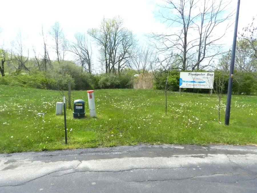 519 Swan River Drive, Benton Harbor, MI 49022 - Image #3