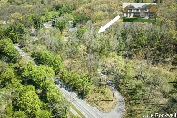 6050 Grand River Drive Ne, Ada, MI 49301