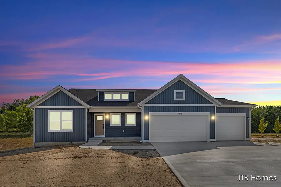 8296 Kettle Oak Drive Se, Alto, MI 49302 - Image #2