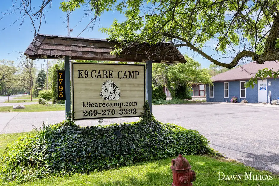 7795 Douglas Avenue, Kalamazoo, MI 49009 - Image #2