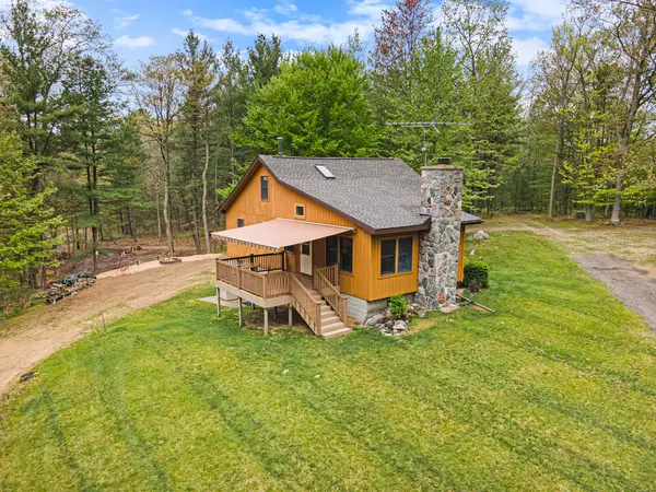 4900 N Railroad Avenue, Pentwater, MI 49449