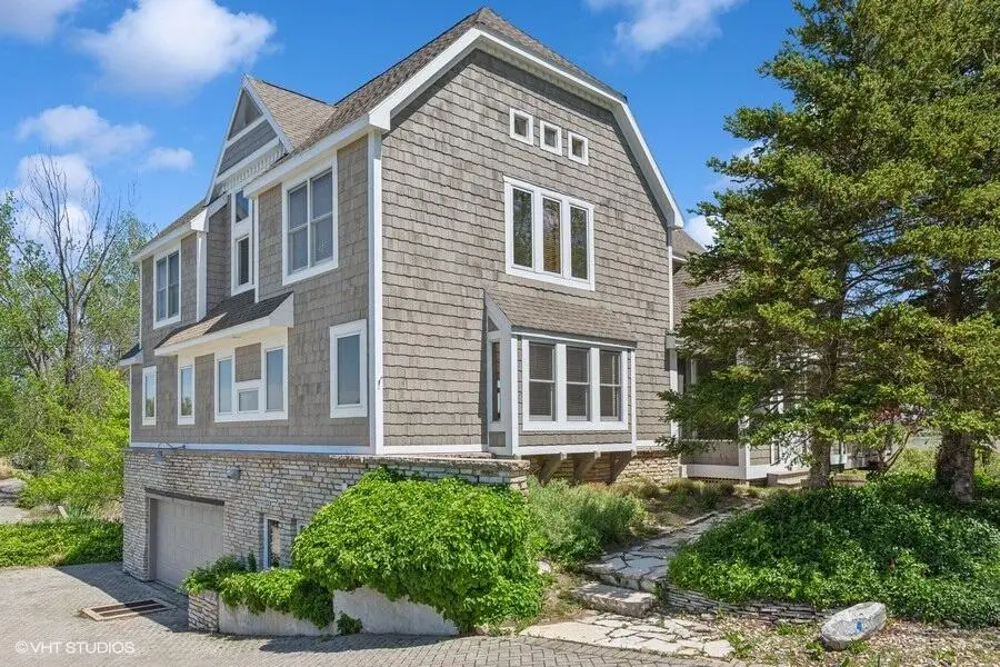 210 E Water Street, New Buffalo, MI 49117 - Image #1