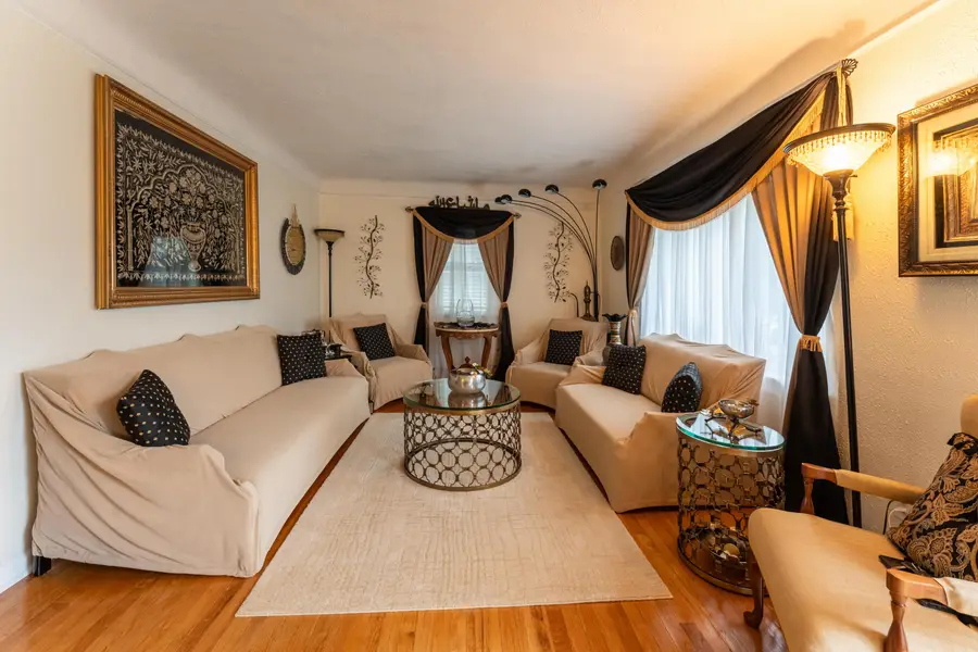 3300 Ellenboro Drive, Troy, MI 48083 - Image #3