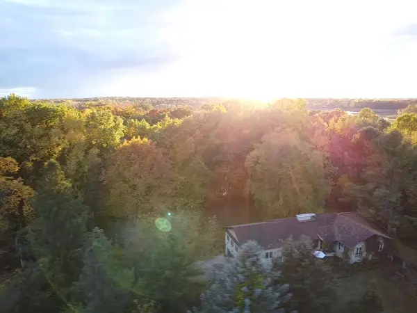 22649 N Dixboro Road, South Lyon, MI 48178