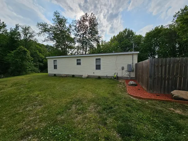 704 38th Street, Allegan, MI 49010