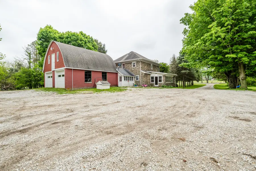 2311 E Glendora Road, Buchanan, MI 49107 - Image #3