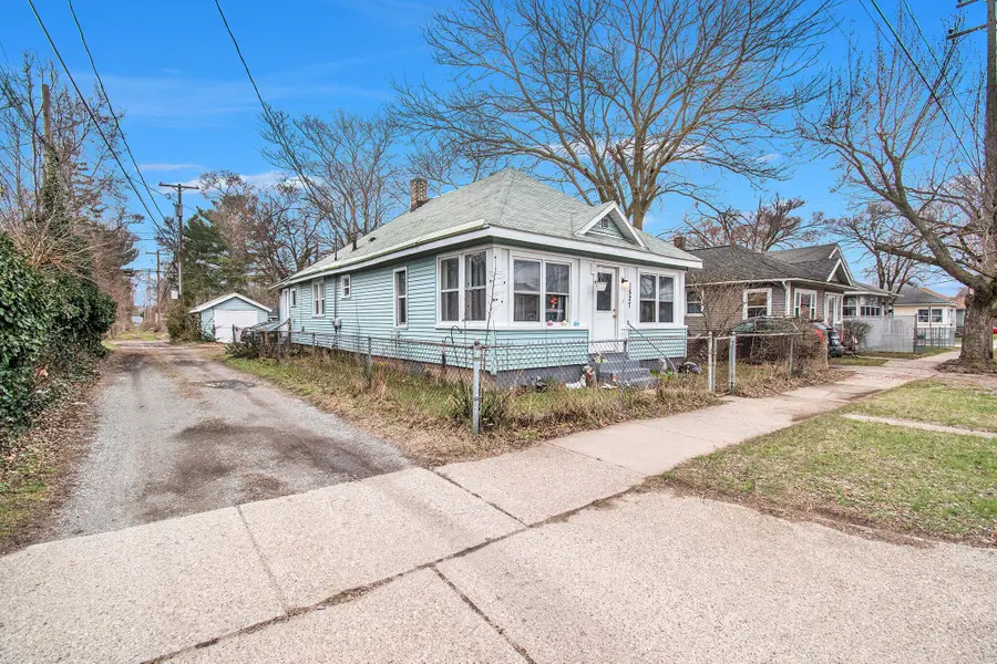 1527 Madison Street, Muskegon, MI 49442 - Image #2