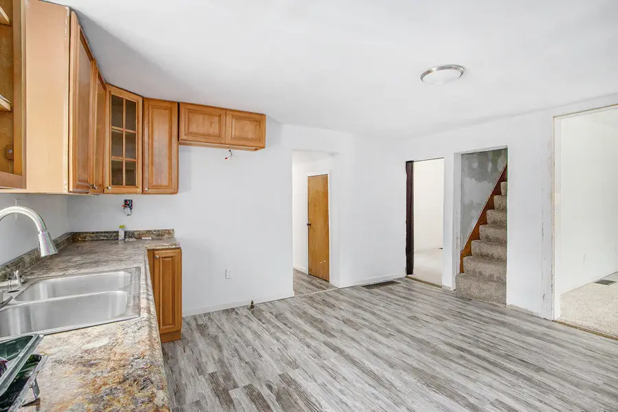 113 N Church Street, Augusta, MI 49012 - Image #3