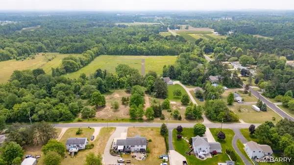 VL Barry Street #Par 3, West Olive, MI 49460