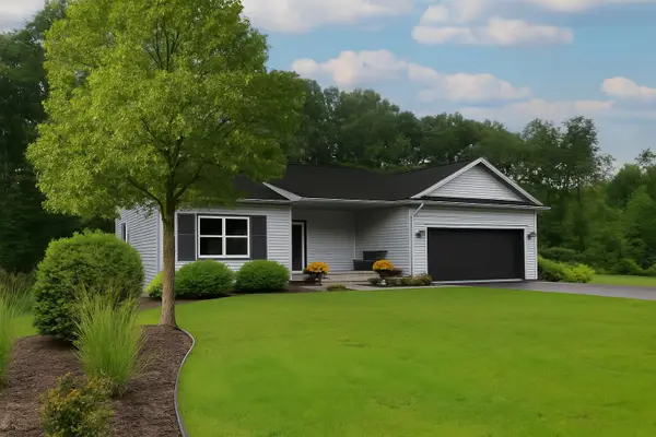 9421 Sassafras Trail #76, Portage, MI 49002