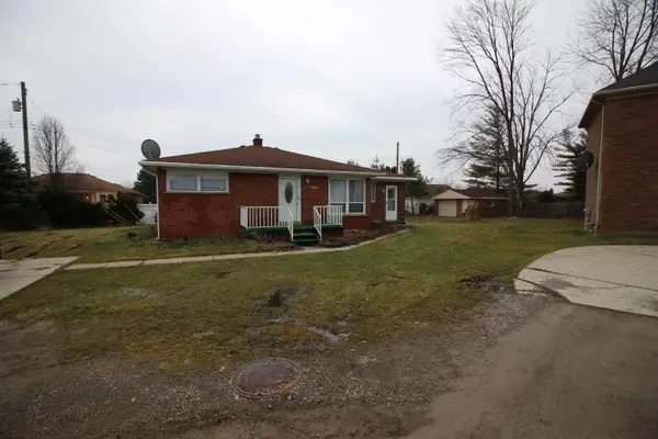 3816 Pokley Court, Sterling Heights, MI 48310