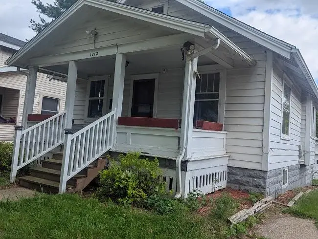 1212 Climax Street, Lansing, MI 48912 - Image #2